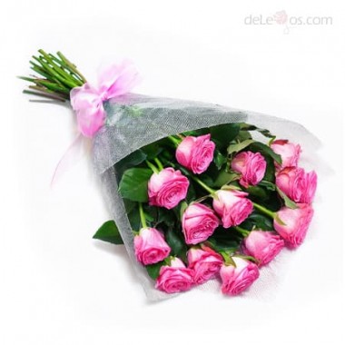 Bouquet de doce rosas rosadas